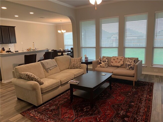 Foto del edificio - 6141 Wheaton Loop