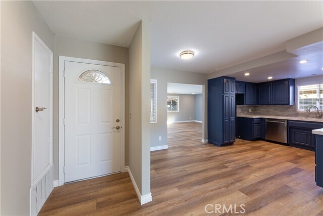 Building Photo - 16362 Del Mar Ln