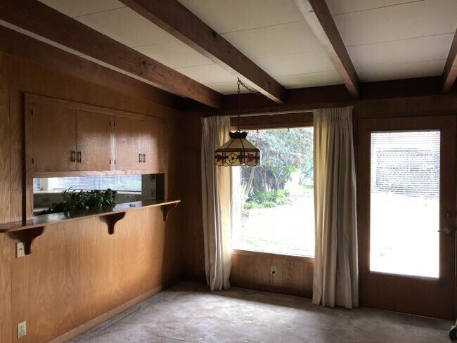Foto del edificio - 2 bedroom in Costa Mesa CA 92627