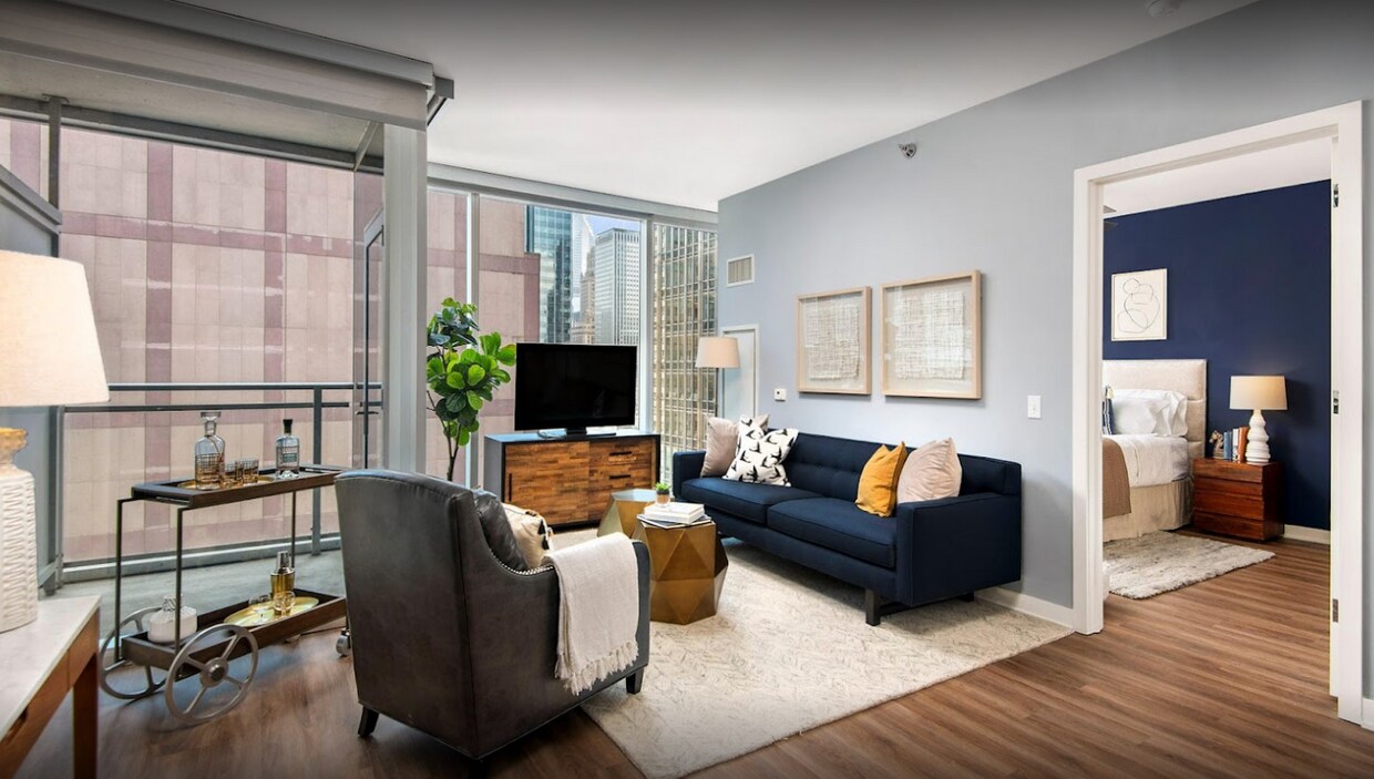 Building Photo - 155 W Kinzie St