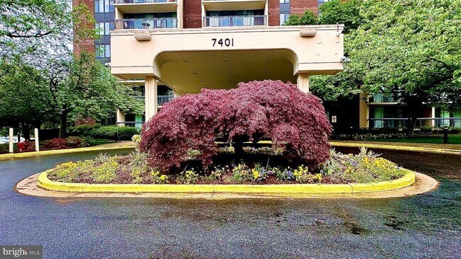 Foto del edificio - 7401 Westlake Terrace