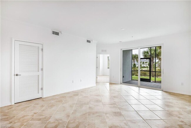 Foto del edificio - 16000 Grassland Ln