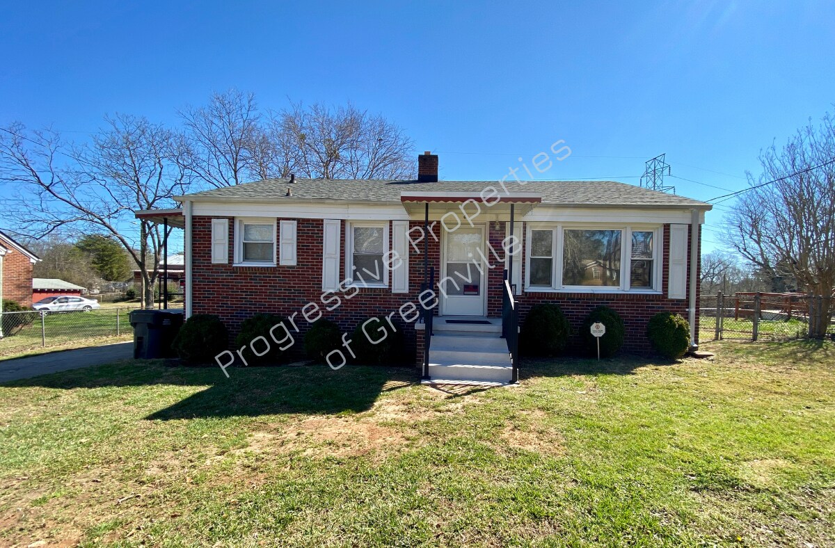 6 Stokes St, Greenville, SC 29611 House Rental in Greenville, SC