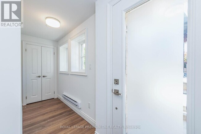 Building Photo - 55-155 Lunar Cres