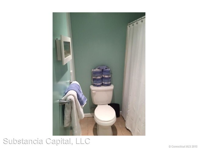 Building Photo - 251 Burgundy Hill Ln