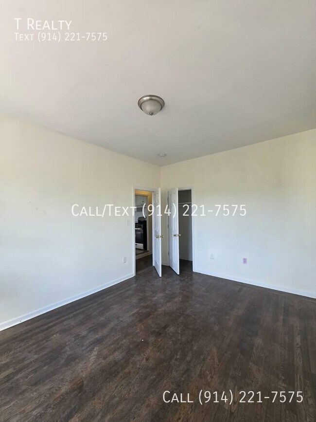Foto del edificio - 369 Warburton Ave