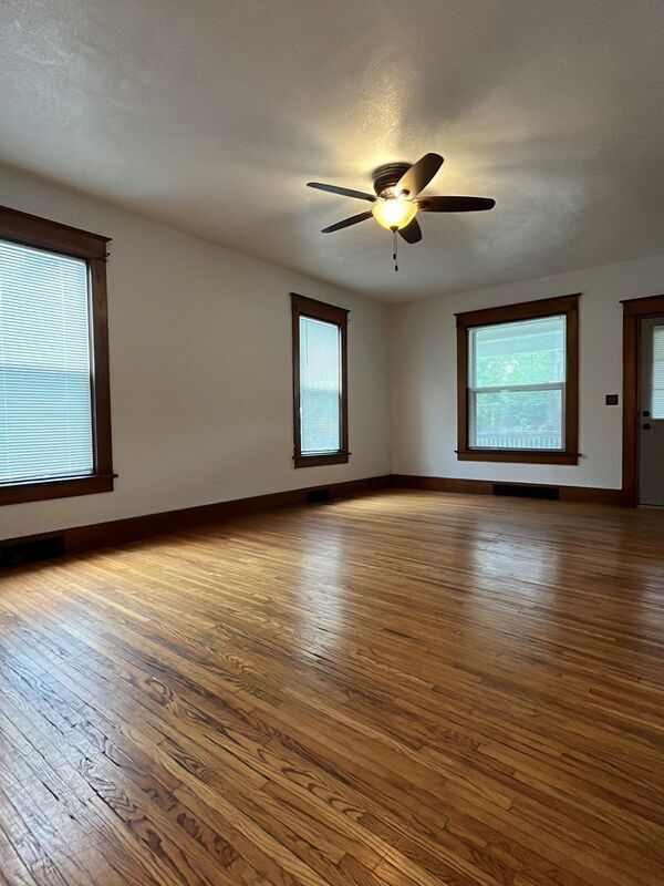 Building Photo - 1234 Goodhue Blvd
