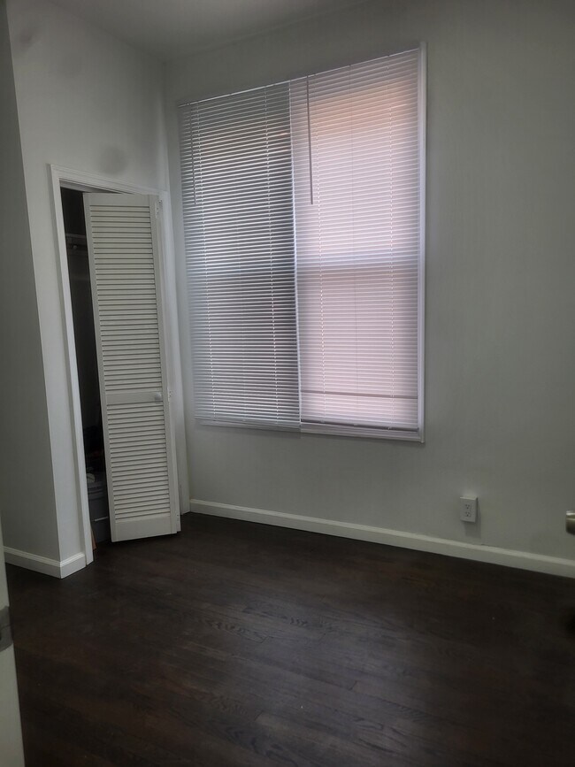 Fotografía del edificio - 2637 N Jessup St