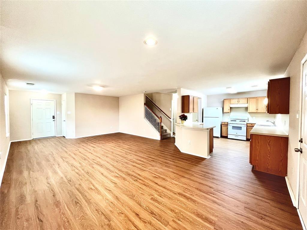 Primary Photo - 8403 Westknoll Ln