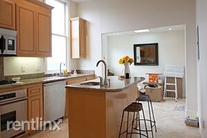 Foto del edificio - 4297 23rd St