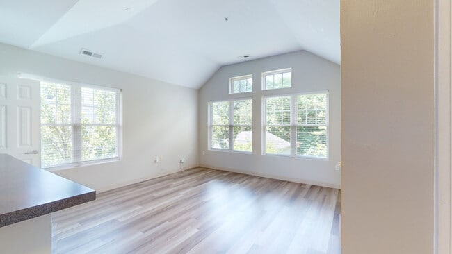 Interior Photo - Union Place