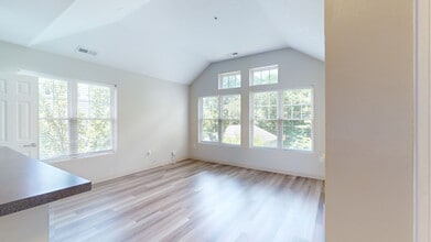 Interior Photo - Union Place
