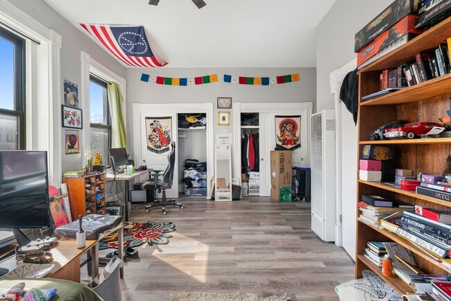 Photo - 23 Bedford Square Apartment