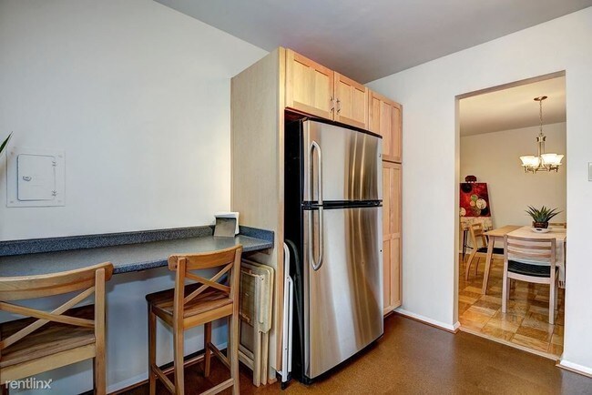Building Photo - 5301 Westbard Cir