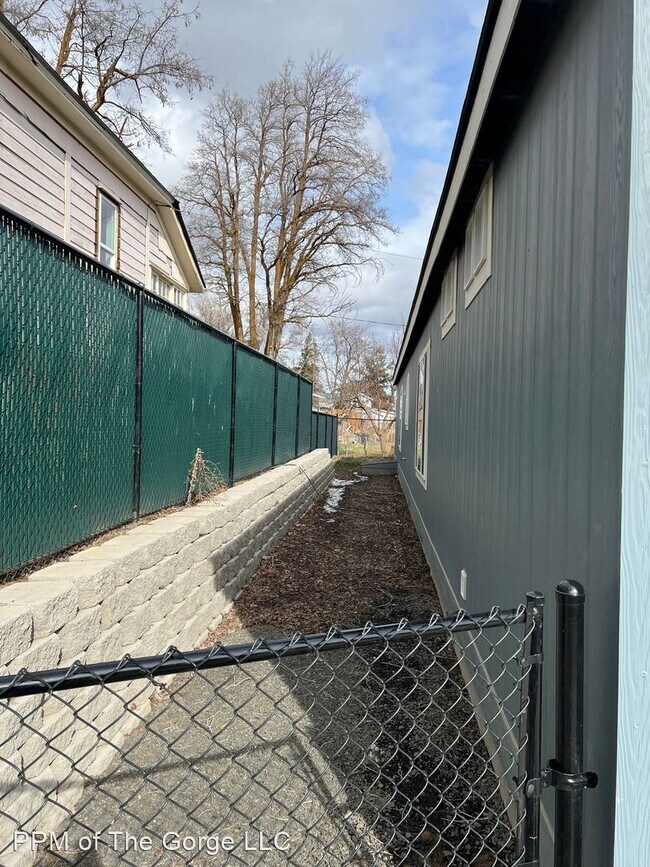 100 3rd St, Moro, OR 97039 House Rental in Moro, OR