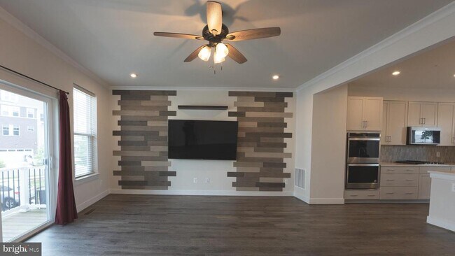 Foto del edificio - 6069 Dreher Ct