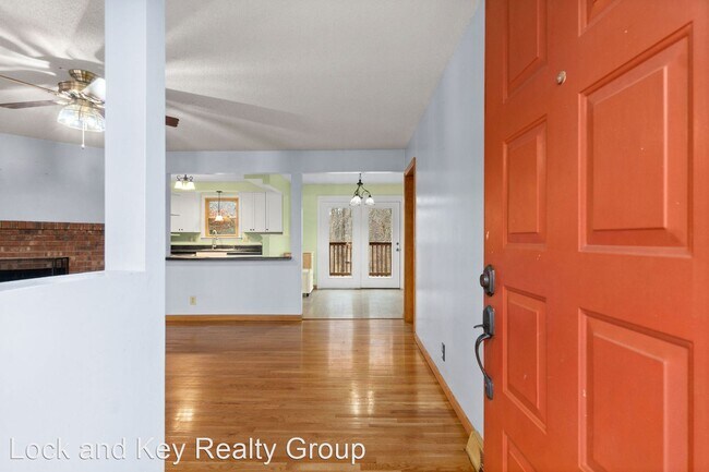 Building Photo - 3 br, 2.5 bath House - 826 Dunbar Cave Rd