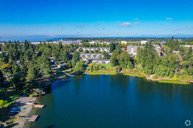 Foto aérea - Landing at Angle Lake