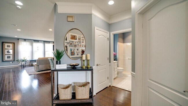 Foto del edificio - 24855 Bradford Forest Dr