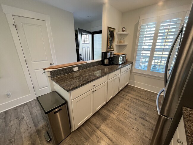 Foto del edificio - 16 Old Stoney Ln