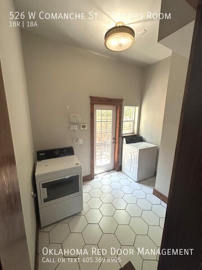 Foto del edificio - 526 W Comanche St