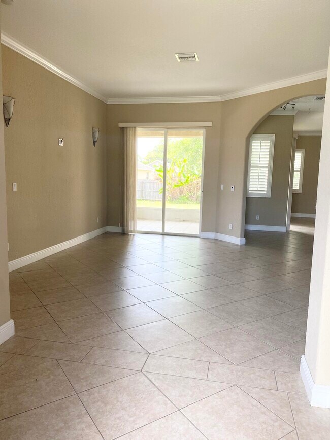 Foto del edificio - 2318 SW Wynnewood St