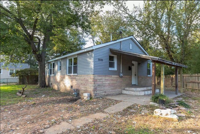 Building Photo - 5525 Schumacher Dr