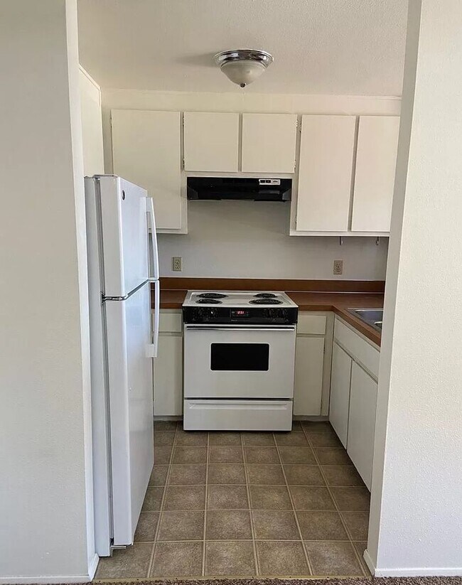 Foto del edificio - 2157 Eastview Pl