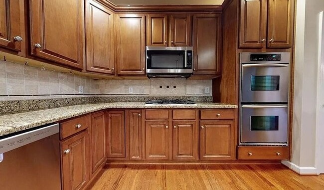 Building Photo - Stunning 4BD, 3BA Wake Forest Home with Ch...