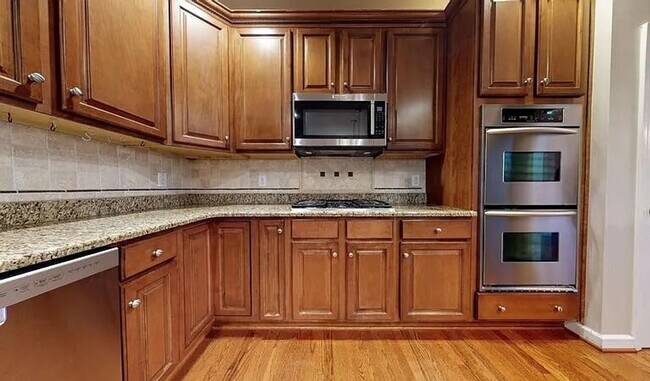 Foto del edificio - Stunning 4BD, 3BA Wake Forest Home with Ch...