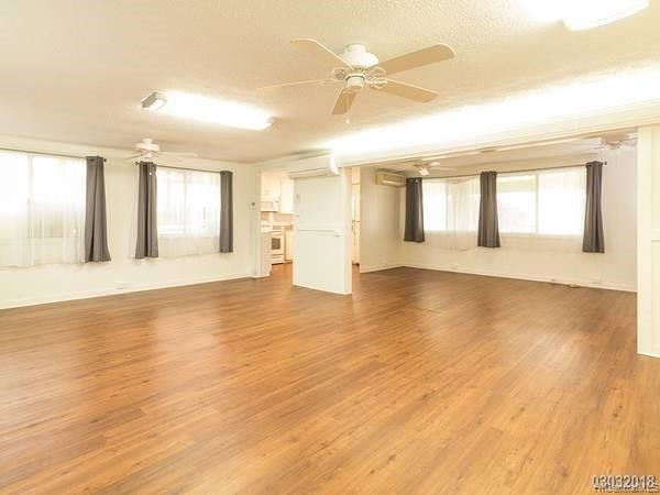 Building Photo - 1355 Hoolaulea St