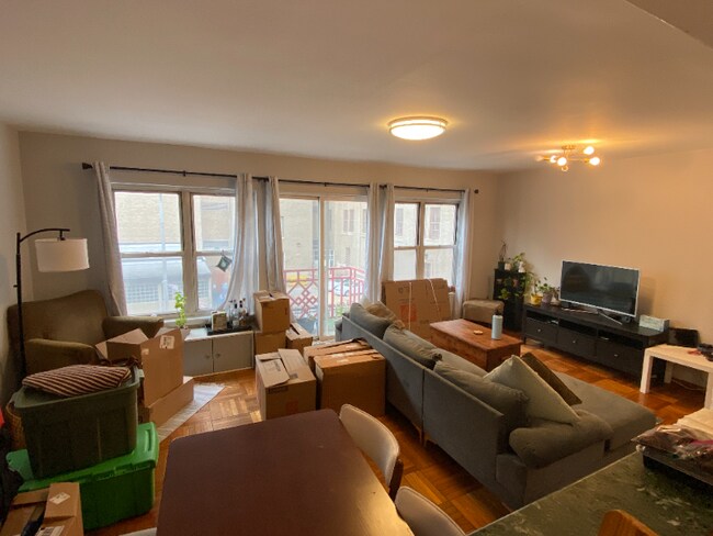 Foto del edificio - 139 N 9th St