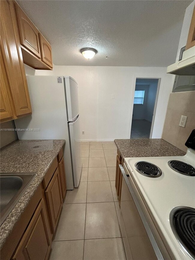 Foto del edificio - 1126 SW 15th Terrace