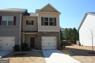 Building Photo - 609 Oakside Pl