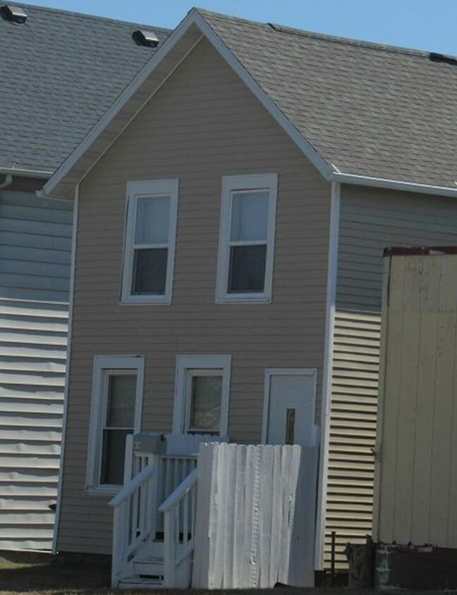 Primary Photo - 414 Grandview Ave