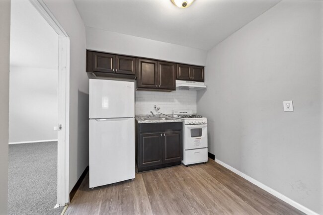 Foto del edificio - 7101 N 15th St