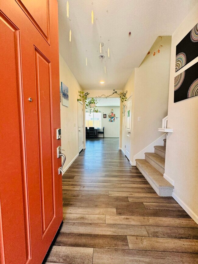 Foto del edificio - 5356 Knights Valley Ln