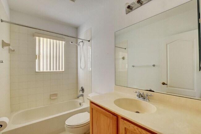 Building Photo - 4208 Windmill Palm Way