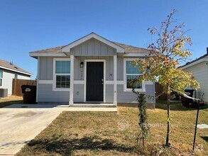 Building Photo - 14646 Calaveras Creek