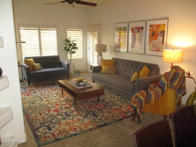 Foto del edificio - 5350 E Deer Valley Dr