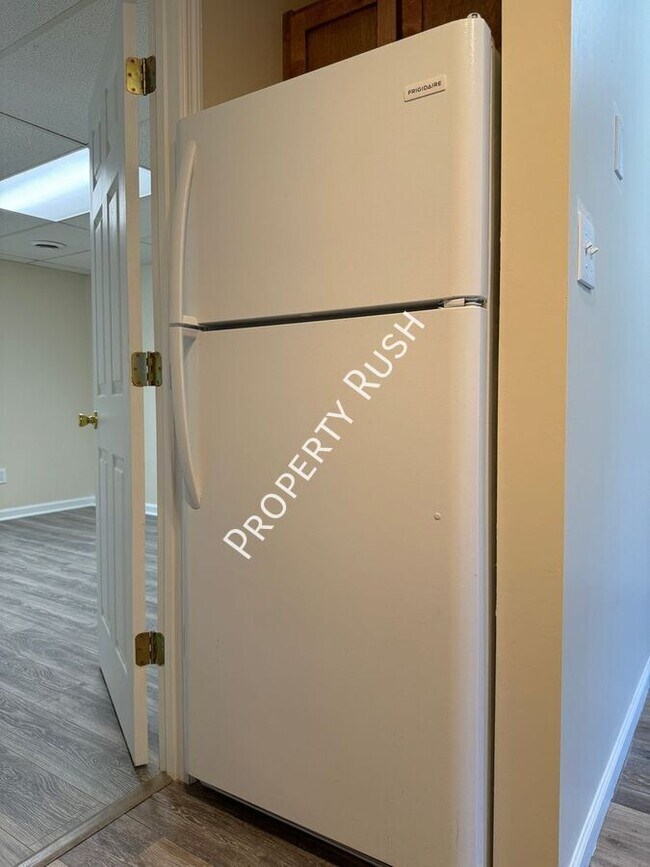 Foto del edificio - 4938 Charwood Trail NW