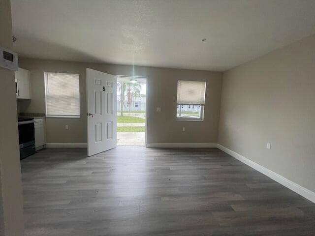 Foto del edificio - 4393 Windsor Ave