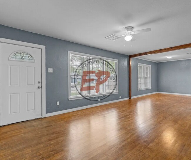 Foto del edificio - 3804 Parkwood St
