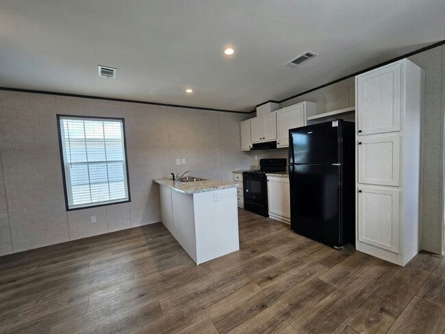 Foto del edificio - 1018 Myakka Dr