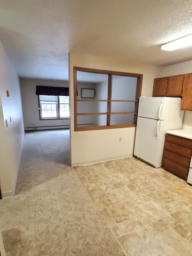 Building Photo - Heritage Apartments- Morris