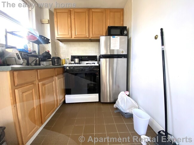 Photo - 521 Cambridge St Apartment