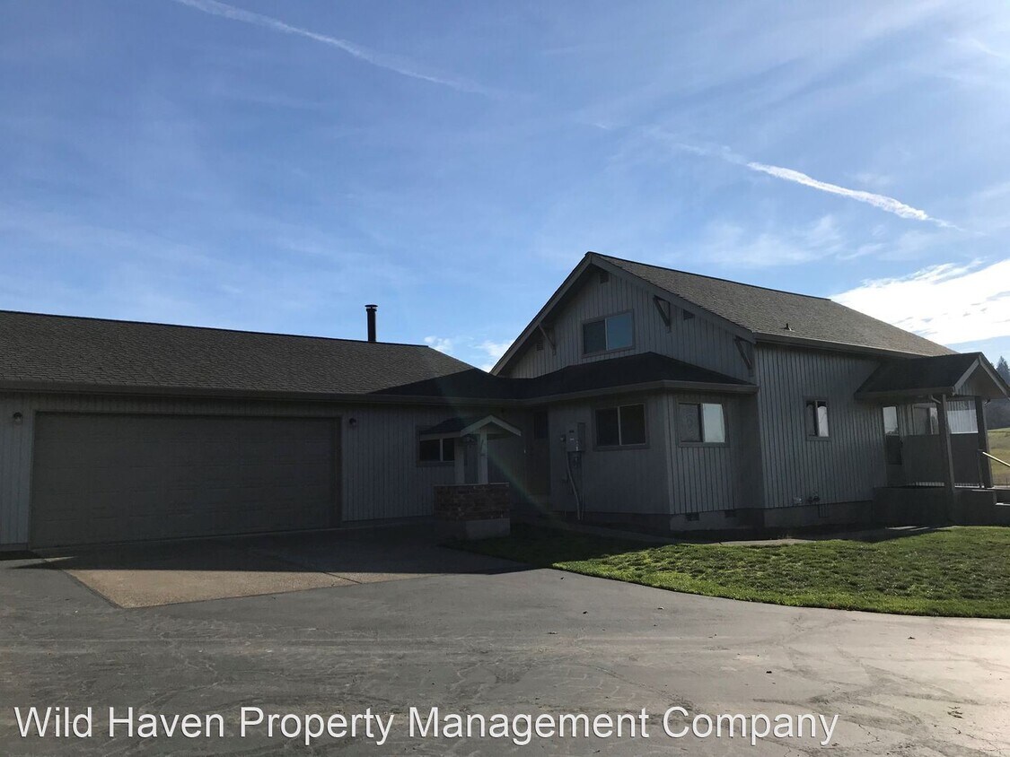 Primary Photo - 3 br, 1.5 bath House - 7461 NE Hwy 240