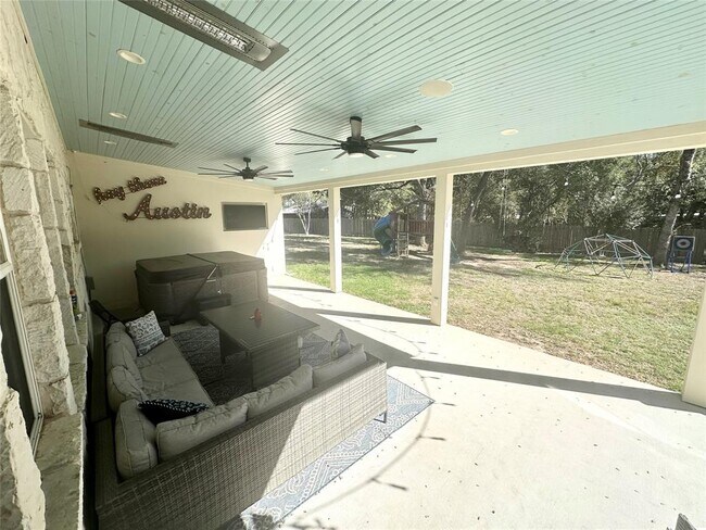 Foto del edificio - 1127 Penion Dr