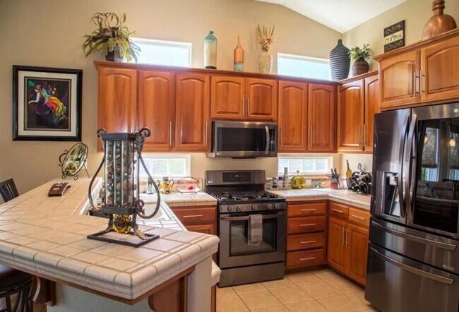 Foto del edificio - 434 Mitchell Lake Ct