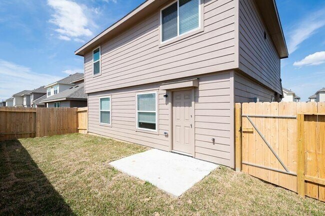 Foto del edificio - 18623 Parma Creek Trail